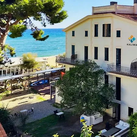 Kalima Beach Pensión